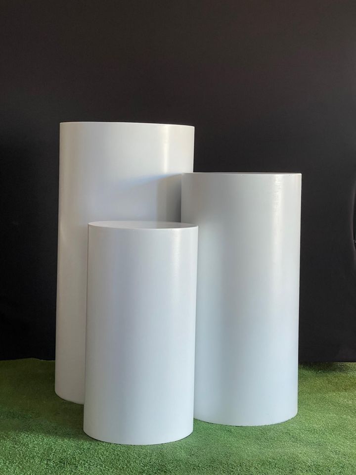 Round Plinths for hire